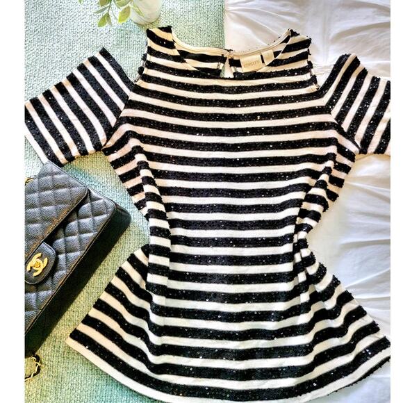 Chicos cold shoulder tiny sequin striped top sz Medium - Picture 2 of 6